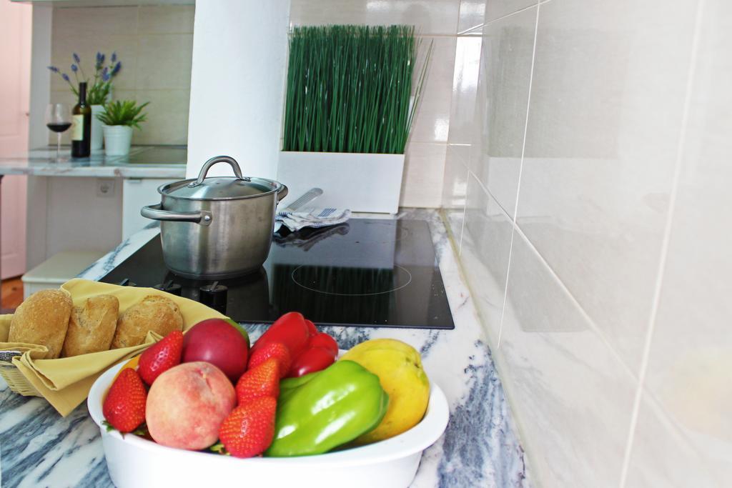 Blue Budget Bairro Alto Apartment Lisbon